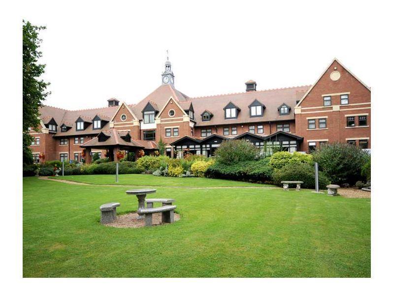 Stratford House旅馆 外观 照片